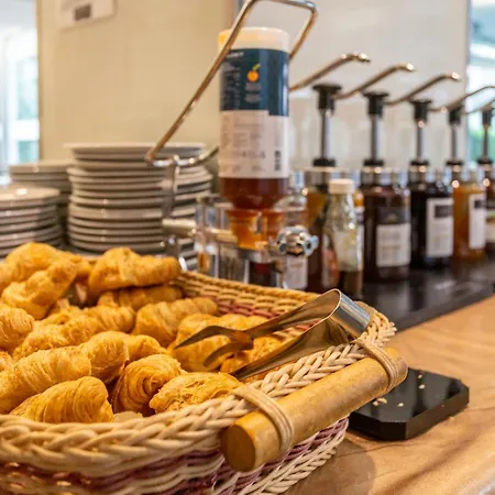 Consul - Family Otel 3*