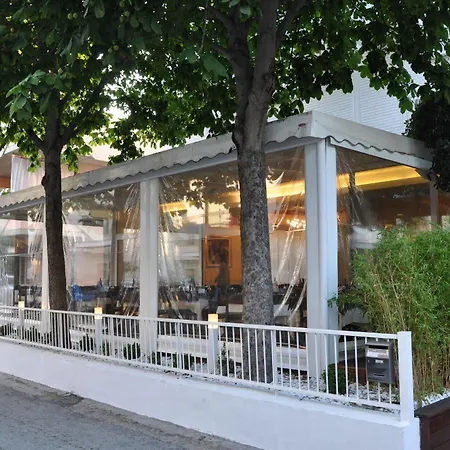 Consul - Family Szálloda Riccione