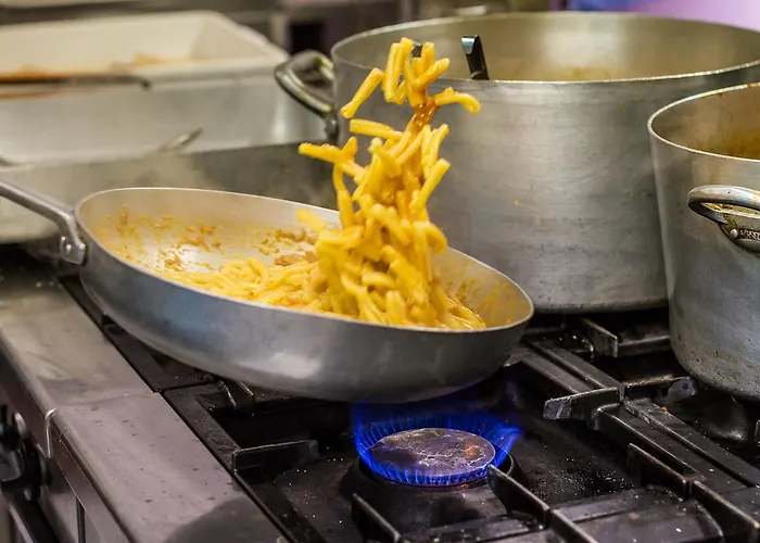 Otel Consul - Family 3*