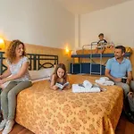 Consul - Family 3* Риччоне