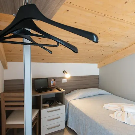 Consul - Family ריצ'יונה