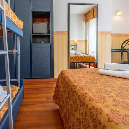 Consul - Family Hotel