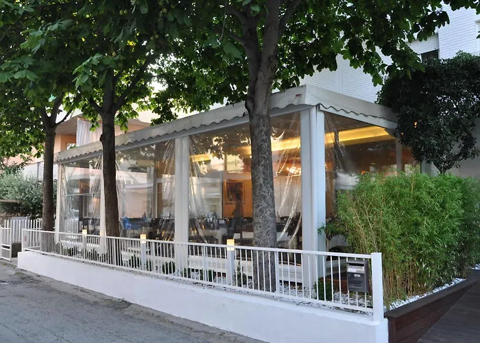 Consul - Family Szálloda Riccione